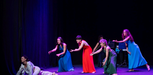 «Veinte poemas de amor y una canción desesperada» regresa al Teatro Lara